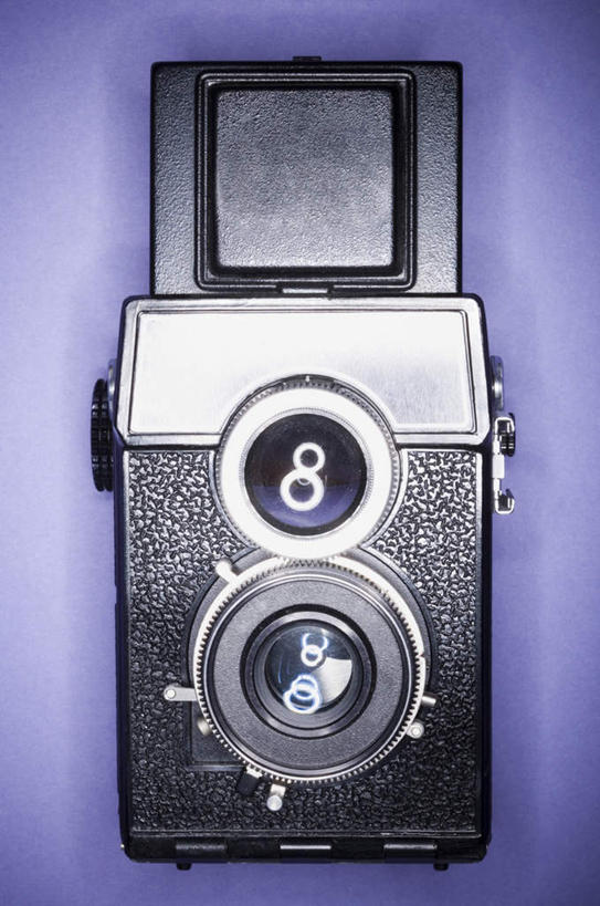 无人,竖图,俯视,室内,特写,白天,静物,相机,紫色背景,一个,摄影,影棚,单个,照相机,彩图,高角度拍摄,影棚拍摄,拍摄