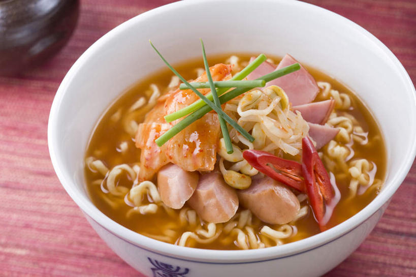 面食,面条,无人,横图,俯视,室内,特写,白天,烹饪,餐具,一堆,许多,堆叠,堆积,面,肉,料理,食品,韩式,火腿,菜肴,美食,肉类,食物,碗,摄影,佳肴,影棚,堆,五谷,韩国料理,肉食,韩式料理,进餐用具,烹调用具,彩图,高角度拍摄,影棚拍摄,拍摄