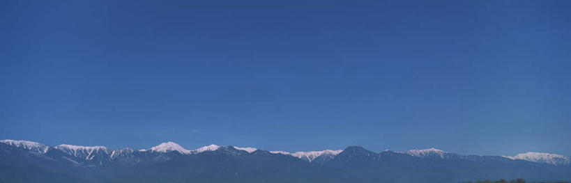 无人,横图,室外,白天,正面,旅游,度假,美景,山,雪,雪山,大雪,长野县,日本,亚洲,积雪,景观,山峰,雪景,冬天,山峦,娱乐,蓝色,蓝天,天空,自然,天,享受,休闲,景色,放松,晴朗,自然风光,东亚,本州,万里无云,本州岛,日本国,中部地方,长野,日本阿尔卑斯山脉,晴空,晴空万里,彩图