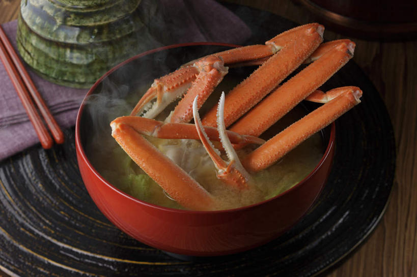 蟹,无人,餐厅,横图,俯视,室内,特写,白天,烹饪,雾,餐桌,筷子,桌子,餐具,许多,蒸汽,皇后蟹,螃蟹,汤,日本料理,料理,食品,蟹肉,文化,传统,菜肴,美食,食物,餐巾,碗,日式料理,日式,佳肴,餐台,礼节,皮匠蟹,雪蟹,礼仪,进餐用具,烹调用具,彩图,高角度拍摄,餐馆,饭店,饭馆