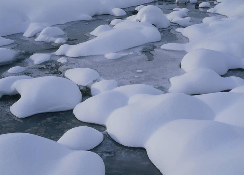 无人,横图,俯视,室外,白天,旅游,度假,河流,美景,水,雪,大雪,长野县,日本,亚洲,阴影,光线,影子,冰,河水,积雪,景观,水流,雪景,冬季,冬天,娱乐,阳光,自然,浮冰,享受,休闲,景色,放松,寒冷,冰冷,自然风光,东亚,本州,本州岛,日本国,中部地方,长野,严寒,冰凉,酷寒,凛冽,凛凛,极冷,流冰,浮冰块,北安,北安昙郡,彩图,高角度拍摄,白马村