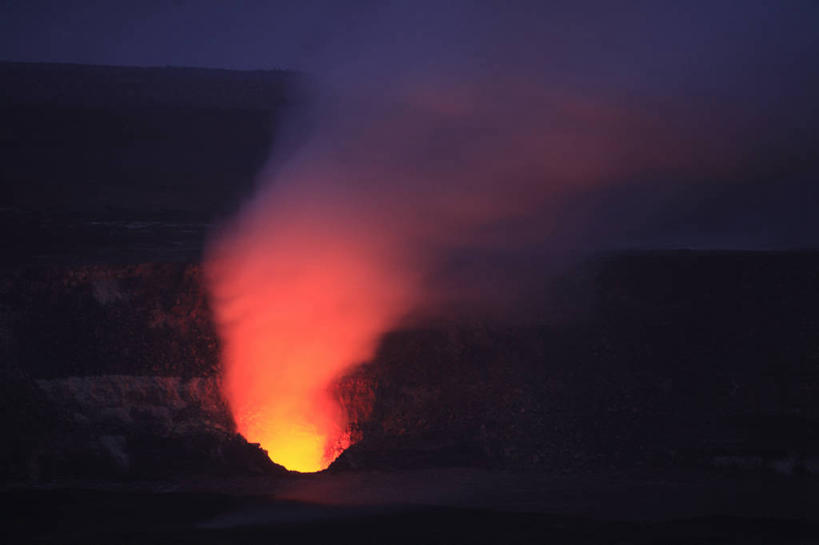 无人,横图,室外,夜晚,正面,旅游,度假,石头,美景,夏威夷,美国,石子,景观,喷发,娱乐,自然,享受,休闲,景色,熔岩,放松,北美,北美洲,国家公园,自然风光,美洲,爆发,火山爆发,火山喷发,火山岩,火山岛,夏威夷岛,夏威夷州,爱洛哈之州,夏威夷火山国家公园,北亚美利加洲,亚美利加洲,火山公园,火山国家公园,暴发,玄武岩,地壳运动,地质现象,石块,岩石,彩图