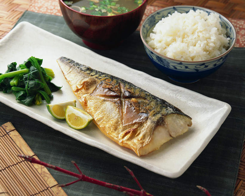 无人,横图,俯视,室内,特写,白天,烹饪,桌面,桌子,餐具,水果,切开,新鲜,碟子,盘,肉,生食,鱼肉,日本料理,料理,食品,果实,米,半个,鲭鱼,菜肴,美食,肉类,食物,盘子,碟,碗,日式料理,切,一半,日式,摄影,佳肴,有机食品,绿色食品,影棚,巴浪,花巴,花池鱼,花鲱,花鳀,青花鱼,青占,鲐鲅鱼,油胴鱼,剖面,肉食,切面,味噌汤,酸橙,代代,橙子,橙,彩图,高角度拍摄,影棚拍摄,拍摄