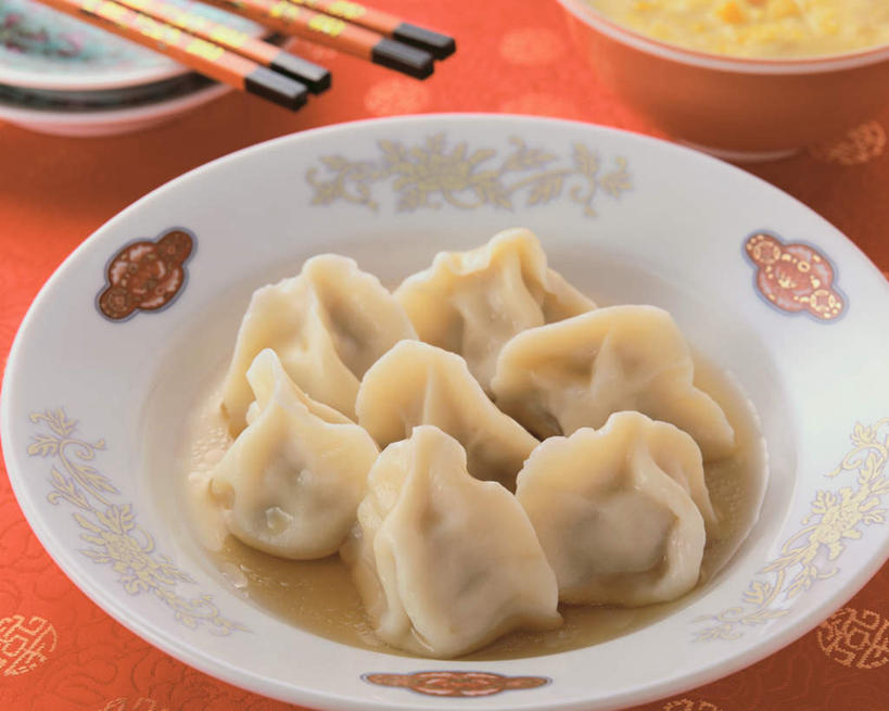 面食,无人,横图,俯视,室内,特写,白天,中餐,筷子,餐具,许多,碟子,盘,汤,料理,食品,饺子,面点,文化,传统,小吃,食物,排列,盘子,碟,中式,摄影,影棚,礼节,队列,礼仪,水饺,进餐用具,彩图,高角度拍摄,影棚拍摄,拍摄