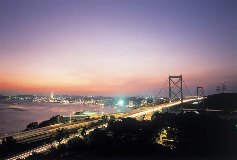 无人,横图,俯视,室外,白天,旅游,度假,海浪,海洋,美景,名胜古迹,日落,植物,城市风光,标志建筑,城市,大桥,地标,建筑,立交桥,桥梁,福冈县,日本,亚洲,遗迹,景观,浪花,晚霞,霞光,高架,斜拉桥,桥,灯光,古迹,文物,娱乐,建设,古建筑,树,树木,绿色,天空,自然,海水,黄昏,天,享受,休闲,旅游胜地,景色,彩霞,放松,生长,晴朗,成长,海景,古文明,东亚,万里无云,福冈,日本国,九州本岛,九州,九州岛,九州地方,北九州市,关门桥,大海,风浪,海,海水的波动,近岸浪,涌浪,晴空,晴空万里,夕阳,彩图,高角度拍摄