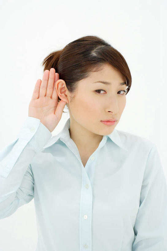 东方人,一个人,站,竖图,室内,白天,白色背景,正面,衬衫,亚洲,仅一个年轻女性,仅一个女性,仅一个人,服装,注视,休闲装,黄种人,衣服,蓝色,观察,看,手势,站着,休闲,休闲服,摄影,服饰,影棚,观看,察看,偷听,关注,年轻女性,女人,女性,亚洲人,站立,半身,彩图,影棚拍摄,衬衣,拍摄