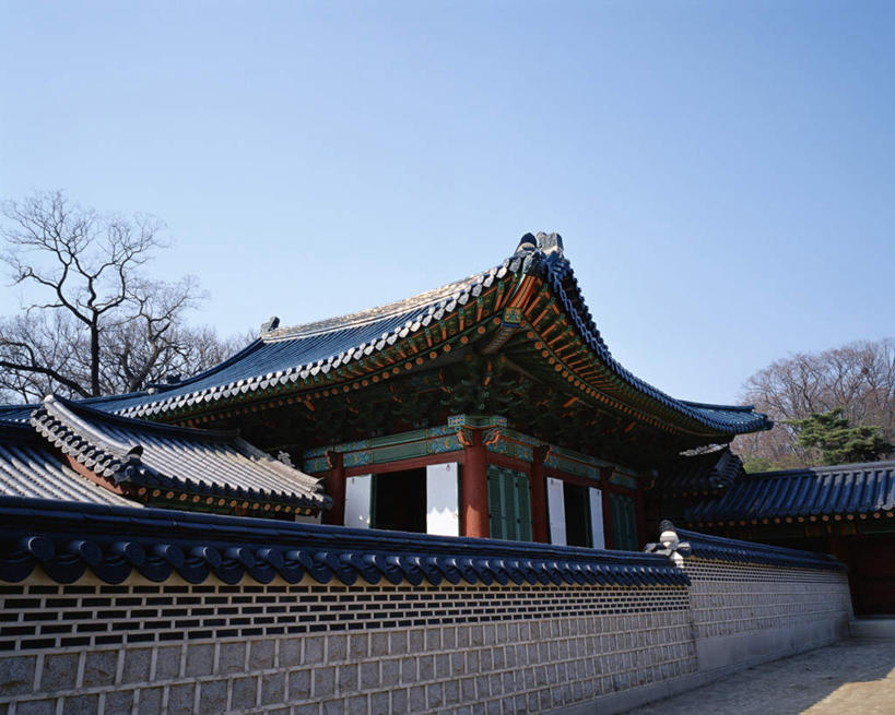 无人,宫殿,横图,室外,白天,正面,旅游,度假,名胜古迹,植物,地标,昌德宫,首尔,汉城,韩国,亚洲,遗迹,首都,古迹,文物,娱乐,古建筑,树,树木,蓝色,绿色,蓝天,天空,自然,天,享受,休闲,旅游胜地,放松,生长,晴朗,成长,古文明,东亚,万里无云,大韩民国,首尔市,首尔特别市,特别市,王宫,乐宫,东阙,晴空,晴空万里,彩图,标志性建筑