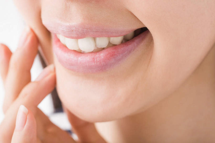 东方人,一个人,病人,横图,室内,特写,白天,白色背景,正面,化妆,美容,镜子,亚洲,仅一个年轻女性,仅一个女性,仅一个人,反射,黄种人,化妆镜,张嘴,保健,摄影,影棚,镜像,医疗,卫生,镜面,张大嘴巴,光学,年轻女性,女人,女性,亚洲人,患者,就医者,张开嘴,半身,彩图,影棚拍摄,拍摄