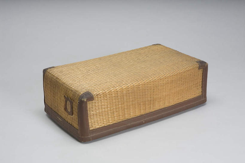 无人,横图,室内,特写,白天,白色背景,正面,阴影,光线,木制,木盒,影子,一个,木制品,容器,摄影,影棚,单个,储藏,储存,彩图,影棚拍摄,拍摄,贮存