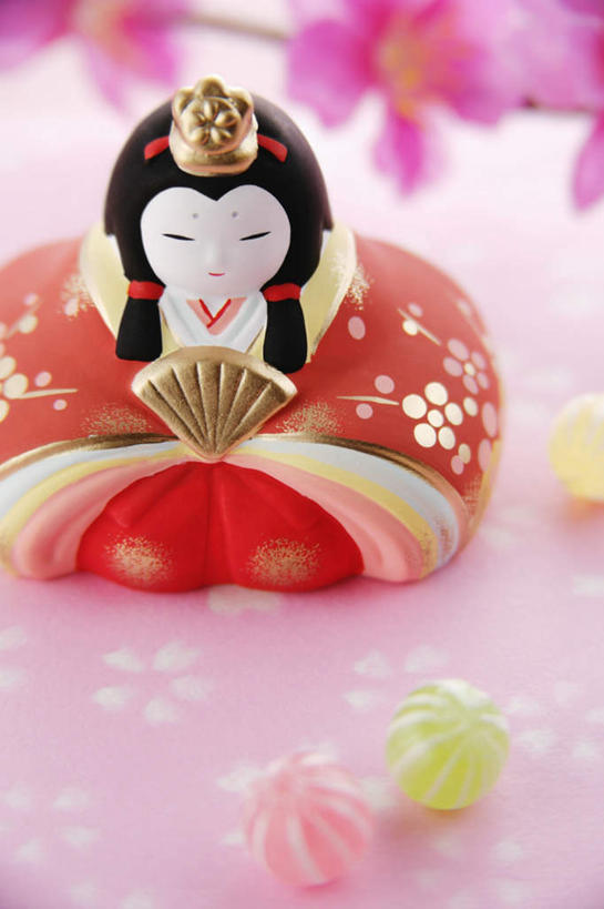 无人,竖图,室内,白天,正面,民族服装,爱情,游戏,桃花,玩具,阴影,服装,节日,朦胧,模糊,庆祝,光线,影子,玩,文化,娱乐,一个,衣服,庆典,休闲,益智,摄影,服饰,影棚,单个,活动,纪念,衣着,俘虏,穿着,发泄,消遣,智力,宣泄,女儿节,衣饰,玩耍,嬉戏,彩图,影棚拍摄,传统服装,民俗服,拍摄