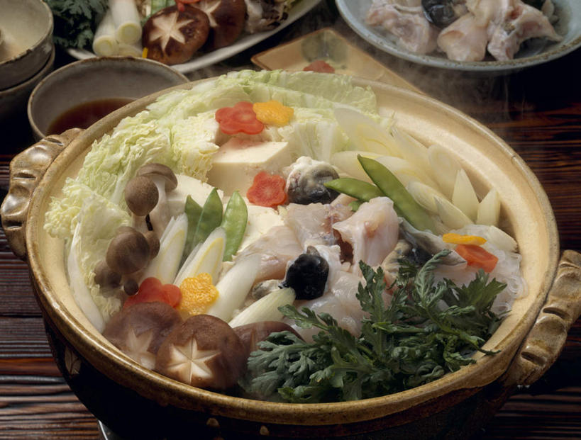 海鲜,无人,横图,俯视,室内,特写,白天,烹饪,雾,桌面,桌子,蔬菜,餐具,阴影,沸腾,新鲜,光线,木制,蒸汽,砂锅,影子,菌菇,肉,鱼肉,日本料理,料理,食品,水蒸气,切块,菌类,火锅,水产,沙锅,菜肴,美食,肉类,海洋生物,食物,木制品,日式料理,日式,食用菌,佳肴,有机食品,绿色食品,水生动物,海产品,水生物,肉食,海底动物,蒸发,滑子菇,珍珠菇,滑菇,暖锅,进餐用具,烹调用具,彩图,高角度拍摄