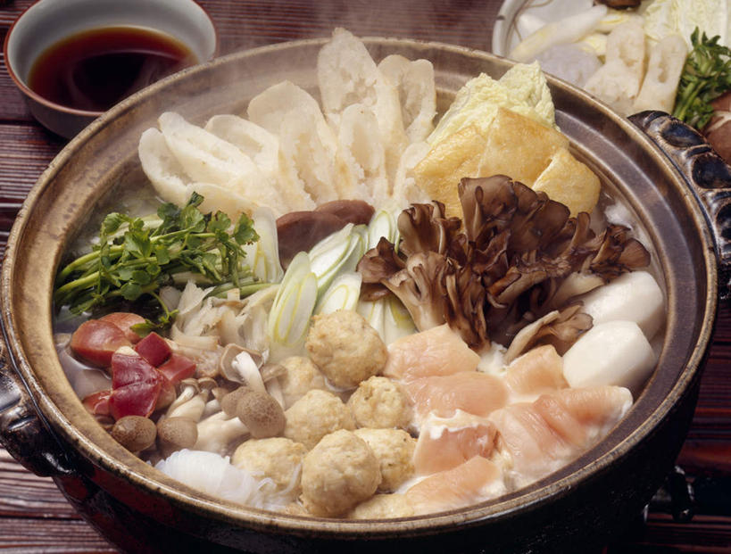 无人,横图,俯视,室内,特写,白天,烹饪,雾,桌面,桌子,蔬菜,洋葱,餐具,阴影,沸腾,新鲜,光线,木制,蒸汽,砂锅,影子,菌菇,肉,日本料理,料理,食品,水蒸气,菌类,火锅,猪肉,沙锅,菜肴,美食,肉类,肉丸,食物,木制品,日式料理,日式,食用菌,佳肴,有机食品,绿色食品,肉食,豚肉,蒸发,滑子菇,珍珠菇,滑菇,暖锅,进餐用具,烹调用具,圆葱,洋葱头,球葱,彩图,高角度拍摄