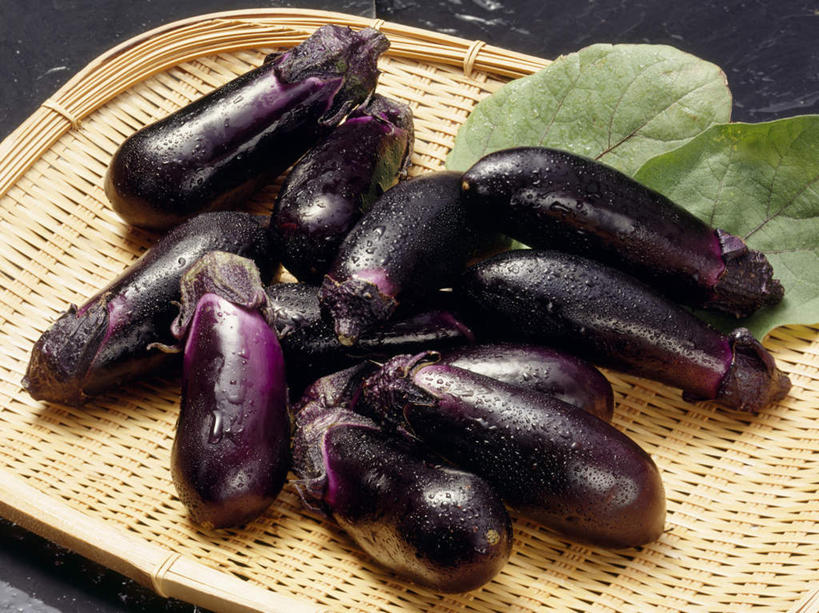 无人,横图,俯视,室内,特写,白天,茄子,蔬菜,新鲜,篮子,食品,食物,紫色,摄影,有机食品,绿色食品,影棚,落苏,酪酥,昆仑瓜,矮瓜,彩图,高角度拍摄,影棚拍摄,拍摄