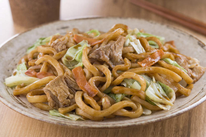 面食,面条,无人,横图,俯视,室内,特写,白天,烹饪,萝卜,胡萝卜,蔬菜,椰菜,卷心菜,餐具,新鲜,碟子,盘,炒面,面,肉,日本料理,料理,食品,猪肉,菜肴,美食,肉类,食物,盘子,碟,日式料理,日式,乌冬面,摄影,佳肴,有机食品,绿色食品,影棚,肉食,豚肉,结球甘蓝,红萝卜,甘荀,甘兰,包心菜,彩图,高角度拍摄,影棚拍摄,拍摄