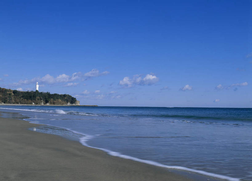 无人,横图,室外,白天,正面,旅游,度假,海浪,海洋,美景,沙滩,日本,亚洲,沙子,光,海岸,景观,浪花,水平线,辽阔,灯塔,海平线,沙地,娱乐,蓝色,蓝天,天空,自然,海水,天,享受,休闲,广阔,景色,放松,一望无际,自然风光,海景,东亚,本州,茨城,茨城县,关东地方,本州岛,日本国,县厅,无边无际,一马平川,大海,风浪,海,海水的波动,海滩,近岸浪,涌浪,彩图,水户,水户市,水戸,水戸市,水天相接,水天一线