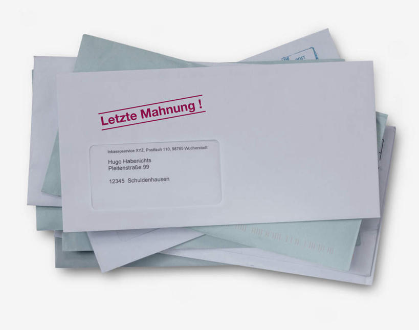 无人,横图,俯视,室内,特写,白天,白色背景,静物,一堆,堆叠,堆积,信封,通信,摄影,影棚,堆,信函,彩图,高角度拍摄,影棚拍摄,拍摄