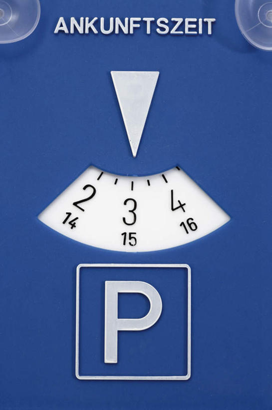 无人,停车场,竖图,室外,白天,正面,计时器,时间,标志,数字,文字,字符,计时,标识,阿拉伯数字,定时器,准确,精准,彩图,泊车场