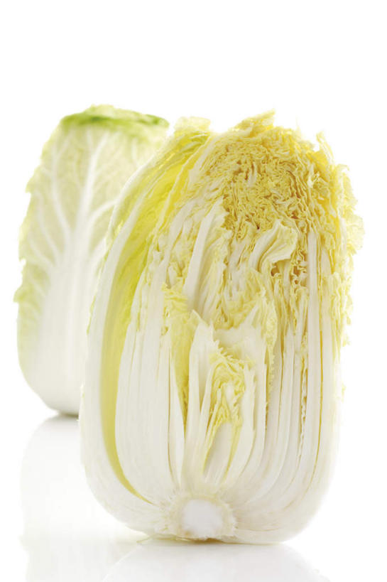 无人,竖图,室内,特写,白天,白色背景,正面,蔬菜,新鲜,大白菜,食品,白菜,食物,摄影,有机食品,绿色食品,影棚,剖面,胶菜,镳菜,彩图,影棚拍摄,拍摄