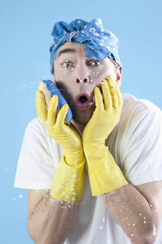 西方人,一个人,清洁工,站,竖图,室内,白天,正面,安全,欧洲,欧洲人,仅一个男性,仅一个人,握,蓝色背景,服装,防护,拿,百洁布,拿着,注视,仅一个年轻男性,衣服,黄色,手套,观察,看,站着,握着,捂,摄影,服饰,影棚,观看,保护,察看,衣着,穿着,关注,保险,清洁员,保全,周全,安稳,安定,防护手套,清洁人员,衣饰,平安,男人,男性,年轻男性,白种人,清洁工人,站立,半身,彩图,影棚拍摄,拍摄,捂着