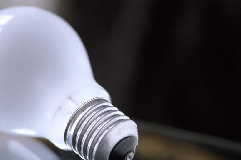 无人,横图,室内,特写,白天,正面,节能,静物,照明,阴影,环保,朦胧,模糊,反射,灯泡,影子,灯,节能灯,一个,白色,灯具,摄影,影棚,能源,单个,照亮,螺纹,低碳,照明工具,荧光灯,彩图,影棚拍摄,拍摄