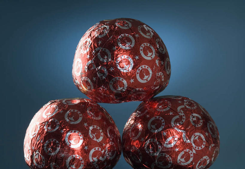 点心,无人,横图,室内,特写,白天,正面,烟火,一排,蓝色背景,整齐,食品,食物,排列,三个,焰火,饼干,零食,摄影,影棚,队列,礼花,花炮,礼花炮,烟花,彩图,影棚拍摄,拍摄