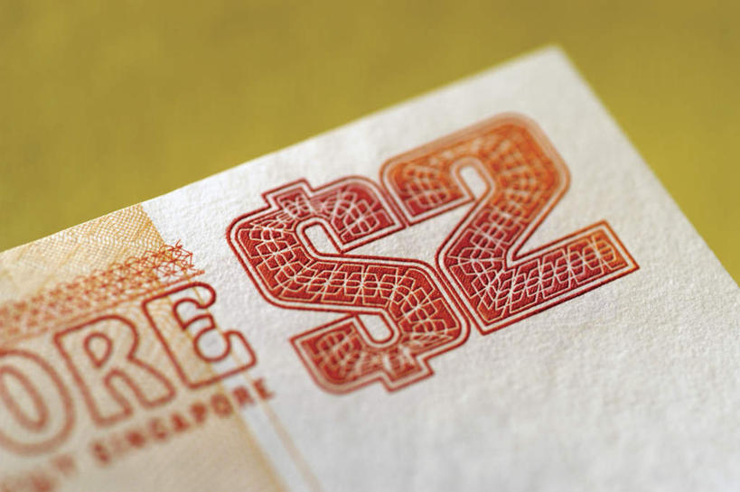 无人,横图,俯视,室内,特写,白天,钱,静物,一排,许多,整齐,英文,标志,钱币,数字,文字,字符,字母,标识,排列,钞票,金融,纸币,阿拉伯数字,经济,堆,英文字母,队列,流通,纸钞,贸易,新加坡元,货币,现金,彩图,高角度拍摄,坡币,新元