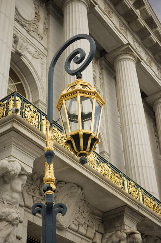 无人,家,竖图,室外,白天,正面,仰视,度假,美景,城市风光,城市,路灯,照明,美国,房屋,屋子,景观,灯光,娱乐,楼房,吊灯,立柱,住宅,灯,灯具,享受,休闲,景色,放松,照亮,北美,北美洲,照明设备,加利福尼亚,美洲,旧金山,加州,加利福尼亚州,圣弗朗西斯科,三藩市,金州,黄金州,北亚美利加洲,亚美利加洲,彩图,低角度拍摄,房子