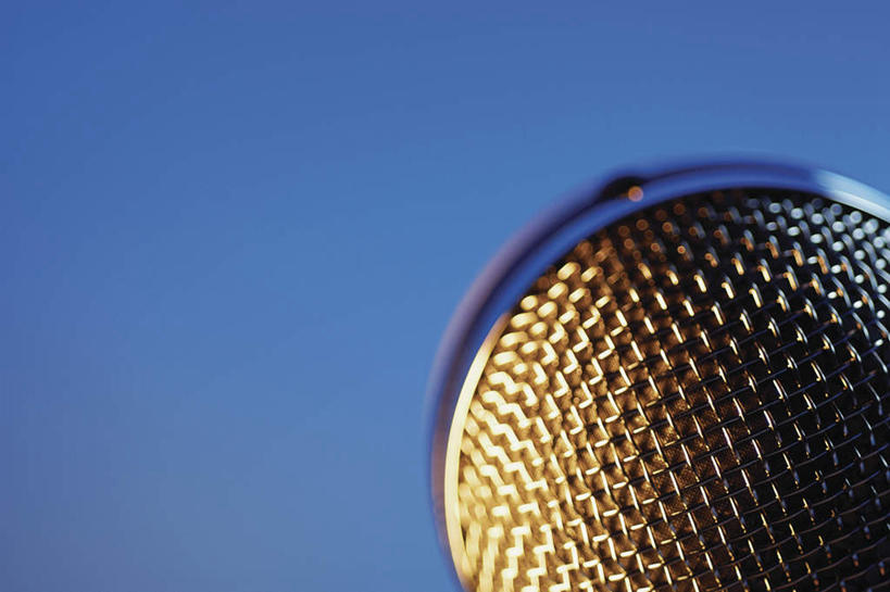 无人,横图,俯视,室内,特写,白天,静物,阴影,蓝色背景,朦胧,模糊,反射,影子,球形,一个,话筒,摄影,影棚,单个,麦克风,扩音器,传声器,微音器,彩图,高角度拍摄,影棚拍摄,拍摄