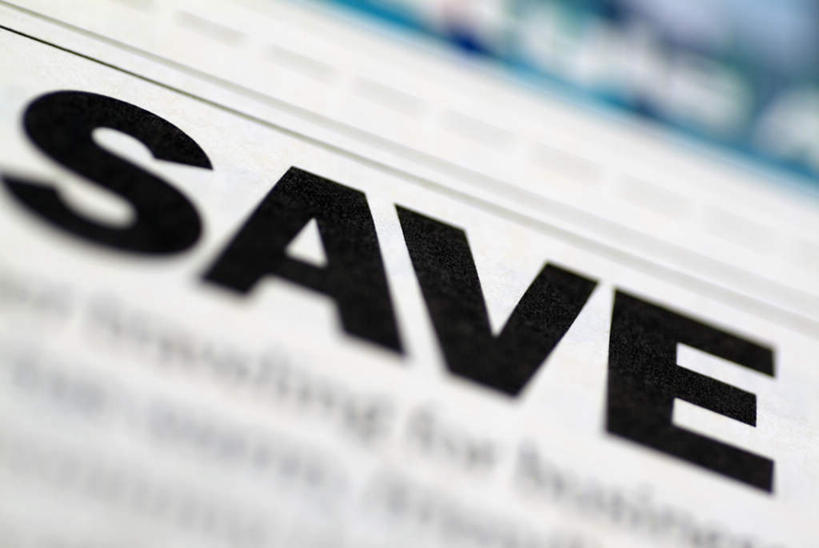 无人,横图,俯视,室内,特写,白天,阅读,静物,报纸,一排,学习,朦胧,模糊,整齐,英文,标志,文字,字符,字母,标识,排列,黑色,看,浏览,英文字母,队列,彩图,高角度拍摄