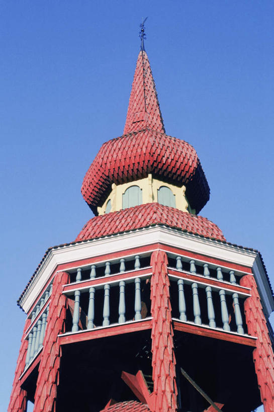 无人,博物馆,竖图,室外,白天,仰视,度假,美景,窗户,城市风光,城市,瑞典,欧洲,阴影,研究,光线,影子,墙,景观,首都,教育,娱乐,玻璃窗,墙壁,墙面,红色,蓝色,蓝天,天空,阳光,天,享受,休闲,景色,放松,晴朗,展览,斯堪的纳维亚,欣赏,北欧,斯德哥尔摩,斯堪的那维亚,斯堪的那维亚半岛,斯堪的纳维亚半岛,陈列,万里无云,首府,瑞典王国,典藏,斯德哥尔摩省,晴空,晴空万里,彩图,低角度拍摄