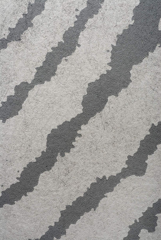 无人,竖图,室内,特写,白天,正面,重复,一排,阴影,条纹,整齐,反射,纹路,纹理,影子,排列,队列,肌理,反复,彩图