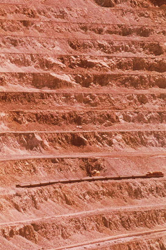 无人,竖图,室外,特写,白天,正面,金属制品,阴影,丰富,反射,金属,影子,褐色,成熟,能源,铜,能量,矿业,谦让,随和,彩图