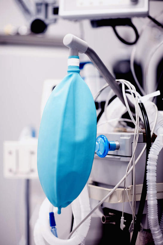 无人,医院,竖图,室内,特写,白天,正面,机器,朦胧,模糊,医学,设备,医疗,医疗设备,呼吸机,医疗器械,医疗工具,医疗机构,彩图,病院,诊所