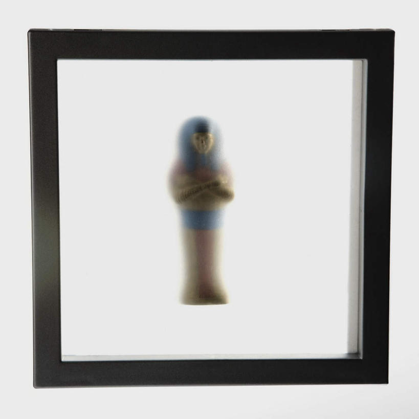 无人,方图,室内,特写,白天,白色背景,正面,静物,雕塑,阴影,艺术,装饰,反射,雕刻,雕像,影子,工艺品,摄影,影棚,纪念,美术,主题,挂画,陈列,功能,美学,装饰画,彩图,影棚拍摄,拍摄