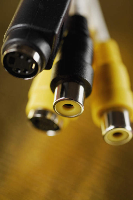 无人,竖图,室内,特写,白天,正面,静物,阴影,朦胧,模糊,电力,反射,电线,线,影子,电能,线路,四个,电,电源,电源线,能量,彩图