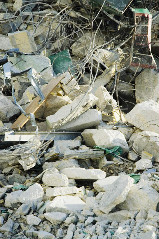 无人,竖图,俯视,室外,特写,白天,石头,一堆,许多,阴影,堆叠,堆积,光线,石子,影子,很多,凌乱,阳光,建筑工地,堆,混乱,毁灭,地盘,建筑地盘,施工地盘,纷乱,缭乱,庞杂,消灭,扑灭,覆灭,石块,岩石,彩图,高角度拍摄,工地