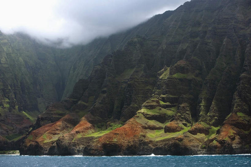 无人,公园,横图,室外,白天,正面,旅游,度假,岛屿,海浪,海洋,石头,美景,森林,山,山脉,树林,植物,夏威夷,美国,石子,景观,浪花,山峰,乌云,云,阴天,云朵,山峦,云彩,娱乐,树,树木,绿色,天空,自然,海水,群山,天,享受,休闲,景色,放松,生长,成长,北美,北美洲,昏暗,阴沉,自然风光,美洲,海景,夏威夷州,爱洛哈之州,可爱岛,考艾岛,考爱岛,纳帕利海岸州立公园,北亚美利加洲,亚美利加洲,花园之岛,大海,风浪,海,海水的波动,近岸浪,列岛,群岛,石块,岩石,涌浪,诸岛,彩图
