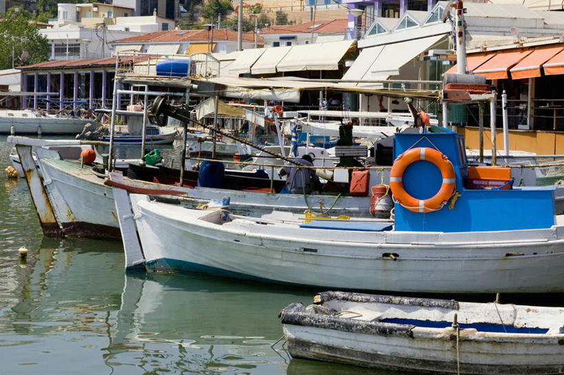 游泳,无人,家,码头,横图,室外,白天,正面,度假,河流,美景,水,城市风光,城市,港口,船,希腊,欧洲,救生圈,塑料,房屋,屋子,河水,景观,水流,公寓,木船,首都,娱乐,洋房,楼房,住宅,塑料制品,游泳圈,交通工具,享受,休闲,景色,放松,充气,舟,救生,载具,雅典,希腊共和国,泅水,阿提卡,阿提卡大区,彩图,房子,摆渡口,埠头,渡口,渡头,港湾,海港,货运码头,口岸,商港