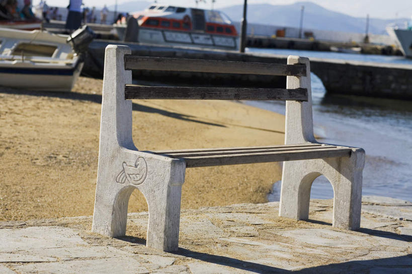 无人,码头,横图,室外,白天,正面,旅游,度假,海浪,海洋,美景,港口,船,椅子,希腊,欧洲,阴影,朦胧,模糊,光线,影子,躺椅,景观,浪花,游艇,娱乐,阳光,自然,海水,交通工具,享受,休闲,石椅,景色,放松,基克拉迪群岛,自然风光,载具,海景,希腊共和国,米克诺斯岛,基克拉泽斯群岛,大海,风浪,海,海水的波动,近岸浪,涌浪,彩图,摆渡口,埠头,渡口,渡头,港湾,海港,货运码头,口岸,商港