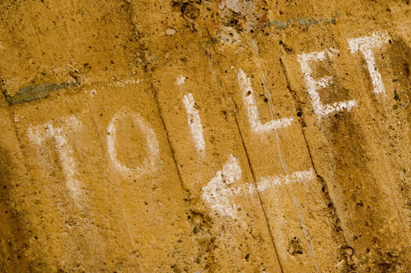 无人,横图,室外,特写,白天,正面,旅游,度假,美景,卫生间,洗手间,意大利,欧洲,英文,标志,文字,字符,字母,景观,方向,娱乐,标识,箭头,自然,享受,休闲,景色,放松,英文字母,指向,南欧,自然风光,意大利共和国,利古里亚,簇,利古里亚大区,五渔村,韦尔纳扎,五乡地,厕所,彩图