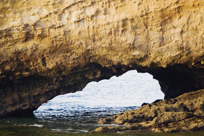 无人,横图,室外,白天,正面,旅游,度假,海浪,海洋,石头,美景,法国,欧洲,阴影,光线,石子,影子,景观,浪花,娱乐,阳光,自然,海水,享受,休闲,景色,放松,自然风光,海景,法兰西共和国,比亚里茨,阿基坦,法兰西第五共和国,大海,风浪,海,海水的波动,近岸浪,石块,岩石,涌浪,彩图