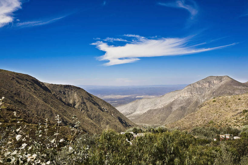 无人,横图,室外,白天,正面,旅游,度假,石头,美景,森林,山,山脉,树林,植物,墨西哥,阴影,光线,石子,影子,景观,山顶,山峰,云,云朵,山峦,云彩,娱乐,树,树木,蓝色,绿色,白云,蓝天,天空,阳光,自然,群山,天,享受,休闲,景色,放松,生长,晴朗,成长,北美,北美洲,自然风光,美洲,沉积岩,圣路易斯波托西,北亚美利加洲,亚美利加洲,墨西哥合众国,仙人掌王国,圣路易斯波托西州,颠峰,极峰,水成岩,石块,岩石,晴空,彩图