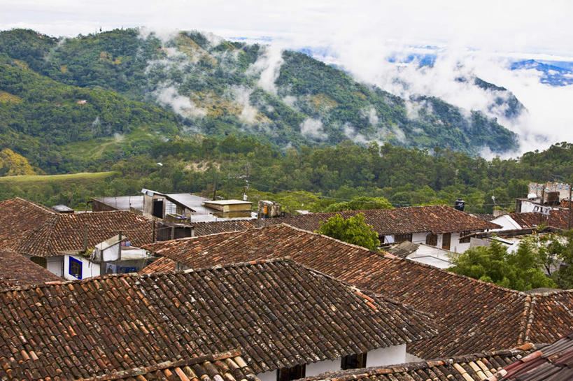 无人,横图,俯视,室外,白天,度假,石头,美景,森林,山,山脉,树林,植物,城市风光,城市,墨西哥,阴影,光线,石子,影子,景观,山顶,山峰,云,云朵,山峦,云彩,娱乐,树,树木,蓝色,绿色,白云,蓝天,天空,阳光,自然,群山,天,享受,休闲,景色,放松,生长,晴朗,成长,北美,北美洲,美洲,沉积岩,普埃布拉州,普埃布拉,北亚美利加洲,亚美利加洲,墨西哥合众国,仙人掌王国,颠峰,极峰,水成岩,石块,岩石,晴空,彩图,高角度拍摄