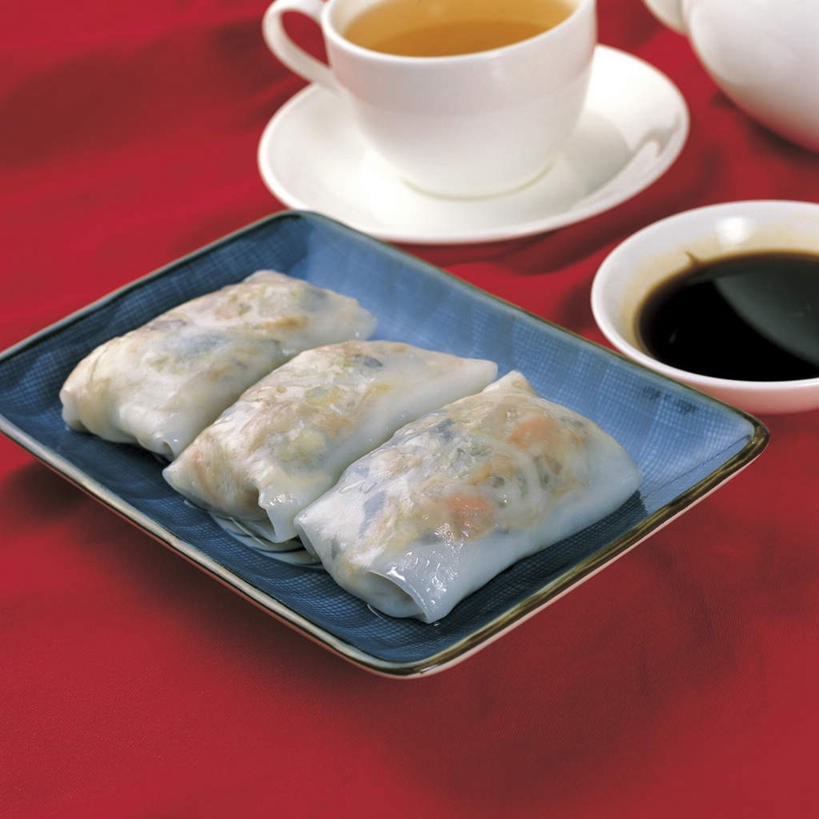 无人,方图,俯视,室内,特写,白天,烹饪,中餐,幸福,茶,杯子,餐具,阴影,红色背景,反射,碟子,壶,盘,影子,陶瓷,调料,茶叶,料理,食品,陶瓷制品,调味品,调味料,娱乐,酱油,菜肴,美食,水壶,食物,盘子,茶壶,容器,水杯,碟,碗,享受,休闲,温馨,中式,放松,乐趣,摄影,佳肴,影棚,储藏,提神,舒适,储存,醒脑,肠粉,广东菜,粤菜,豉油,茶杯,彩图,高角度拍摄,影棚拍摄,拍摄,蒸肠粉,贮存