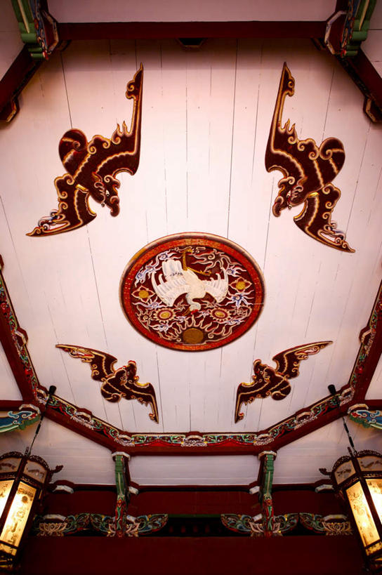 无人,竖图,室内,白天,仰视,旅游,度假,名胜古迹,标志建筑,地标,建筑,台湾,中国,亚洲,遗迹,古迹,文物,娱乐,建设,古建筑,享受,休闲,旅游胜地,放松,古文明,东亚,台北,港澳台,中华人民共和国,省会,台北市,台湾省,彩图,低角度拍摄,台