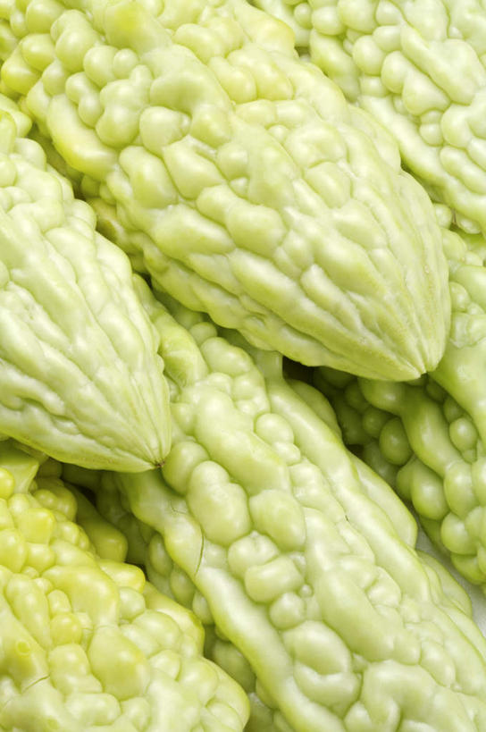 无人,竖图,俯视,室内,特写,白天,蔬菜,一堆,许多,堆叠,堆积,新鲜,苦瓜,食品,很多,食物,绿色,凉瓜,有机食品,绿色食品,堆,君子菜,癞瓜,癞葡萄,彩图,高角度拍摄