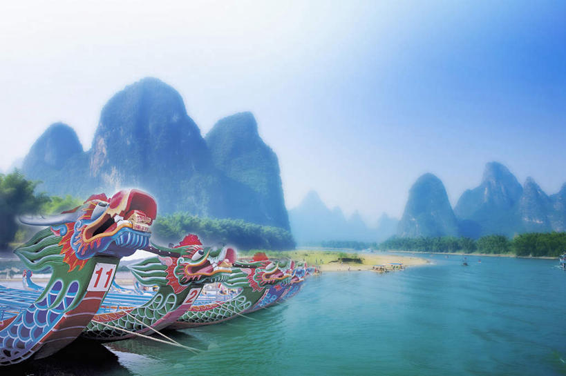 无人,横图,室内,白天,正面,数码,科技,河流,山,山脉,水,船,端午节,阴影,节日,庆祝,光线,网络,影子,河水,山峰,水流,木船,山峦,高光,几何,计算机图形,合成,文化,蓝色,蓝天,天空,阳光,交通工具,群山,天,祈祷,庆典,许愿,宗教,龙舟,信仰,晴朗,纪念,祈求,祭奠,祭祀,电脑合成图,数码合成图,舟,合成图,载具,赛龙舟,万里无云,写实,具体,具象,敬拜,端阳节,五月节,午日节,晴空,晴空万里,祭司,彩图