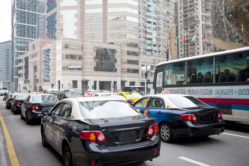 无人,家,高楼大厦,横图,室外,白天,正面,度假,办公楼,美景,城市风光,城市,大厦,道路,建筑,路,摩天大楼,写字楼,公路,公共汽车,汽车,澳门,中国,亚洲,一排,整齐,并列,并排,房屋,屋子,景观,公寓,分界线,巴士,停车线,公交车,交通,娱乐,洋房,楼房,住宅,车,排列,楼宇,交通工具,轿车,享受,休闲,商务楼,景色,放松,车行道,车行道分界线,堵塞,队列,载具,标线,平行,东亚,车行线,港澳台,中华人民共和国,澳门特别行政区,澳,梗塞,拥塞,马路,彩图,房子,大楼,高层建筑,高楼,摩天楼