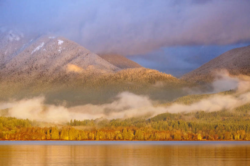 无人,横图,室外,白天,正面,旅游,度假,日出,海浪,海洋,美景,山,山脉,太阳,华盛顿,美国,景观,浪花,山顶,山峰,朝霞,晨曦,黎明,山峦,娱乐,阳光,自然,海水,群山,享受,休闲,景色,放松,北美,北美洲,自然风光,美洲,海景,华盛顿州,常绿之州,常青州,北亚美利加洲,亚美利加洲,颠峰,极峰,大海,风浪,海,海水的波动,近岸浪,涌浪,朝阳,彩图,卯时,破晓,日始,基萨普县