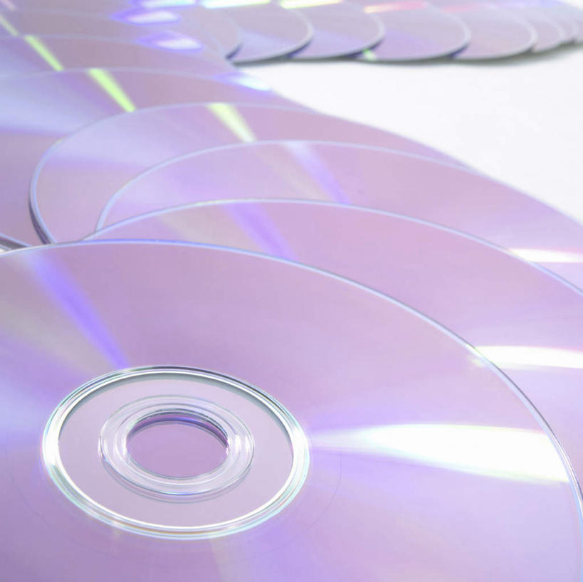 无人,横图,室内,特写,白天,白色背景,正面,数据,静物,许多,阴影,反射,信息,光盘,影子,光碟,存储介质,排列,摄影,影棚,碟片,存储,CD光盘,CD唱片,CD光碟,摆列,彩图,影棚拍摄,拍摄,布列,分列